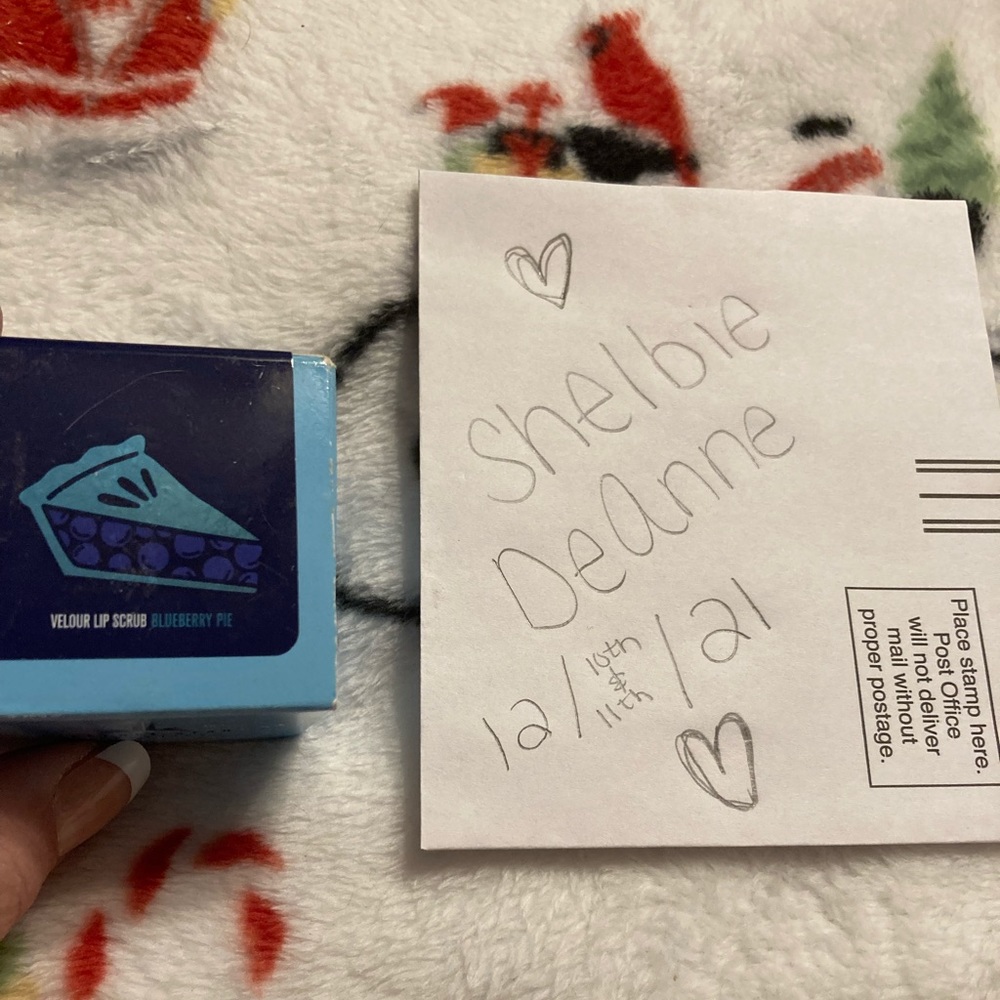 Lip Scrub BNIB